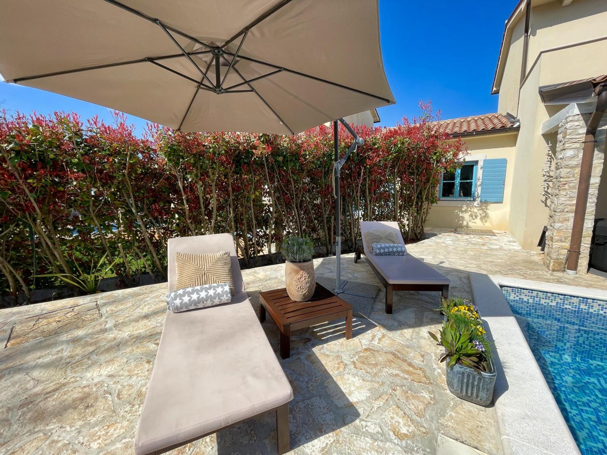 Villas Adagio Rojnici Экстерьер фото